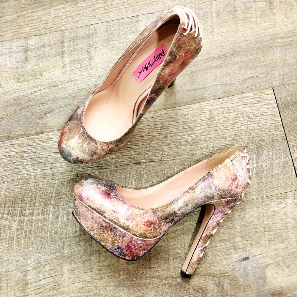 Betsey Johnson Ditan Platform Stiletto Heels Spring Flowers Bow Detail Size 7